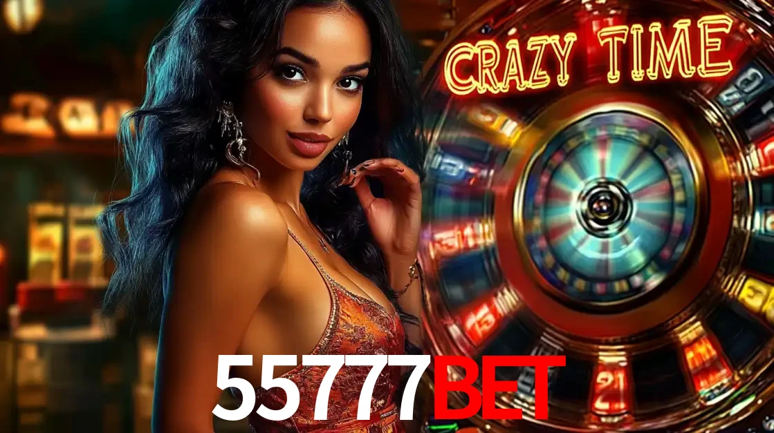 Mulher elegante ao lado da vibrante roda da fortuna do jogo de cassino ao vivo Crazy Time, um dos game shows mais populares e cheios de prêmios do 55777BET.